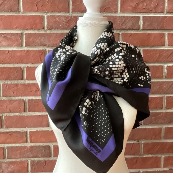 Sinequanone Paris Black White Geometric Print Silk Scarf Signed Hand-rolled NEW - Picture 2 of 15